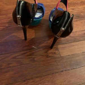 Multi color heels